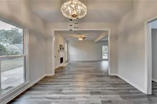 832 Stansbury Dr, Marietta, GA 30066 - Photo 15