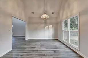 832 Stansbury Dr, Marietta, GA 30066 - Photo 13