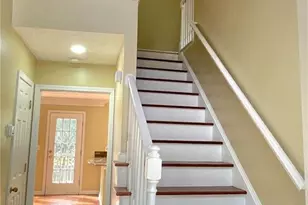 1276 Huntington Pl Cir, Lithonia, GA 30058 - Photo 21