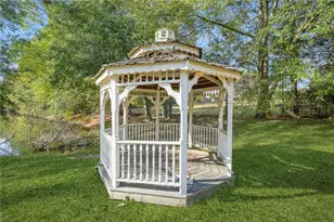 5422 Hill Rd SW, Powder Springs, GA 30127 - Photo 17