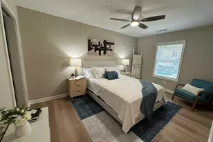 6376 Hollywood Dr, Forest Park, GA 30297 - Photo 19