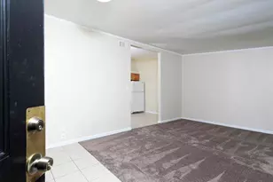 4340 Hanfred Ln, Tucker, GA 30084 - Photo 3