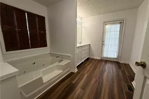 220 Dailey's Plantation Dr, McDonough, GA 30253 - Photo 15