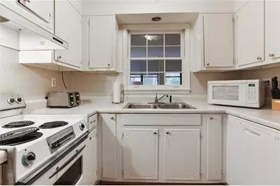 158 Maribeau Square NW, Atlanta, GA 30327 - Photo 15