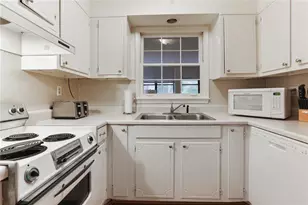 158 Maribeau Square NW, Atlanta, GA 30327 - Photo 15