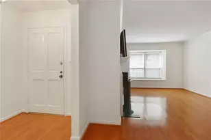 158 Maribeau Square NW, Atlanta, GA 30327 - Photo 3