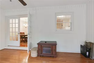 158 Maribeau Square NW, Atlanta, GA 30327 - Photo 11