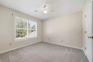 1045 SE Crystal Water Dr SE, Lawrenceville, GA 30045 - Photo 19