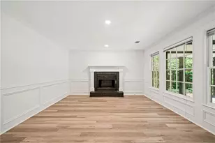 4220 NE Singing Post Ln NE, Roswell, GA 30075 - Photo 11