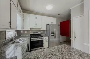 200 Mona Ct, Lawrenceville, GA 30044 - Photo 15