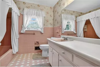 3553 Carriage Way, East Point, GA 30344 - Photo 13