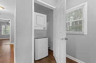 2783 NW Old Know Dr, Atlanta, GA 30318 - Photo 11