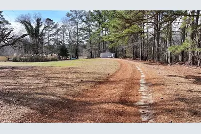 7275 Bishop Road, Fairburn, GA 30213 - Photo 11