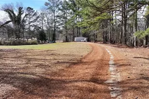 7275 Bishop Rd, Fairburn, GA 30213 - Photo 11