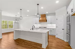 1057 Cherry Bark Ct, Loganville, GA 30052 - Photo 5