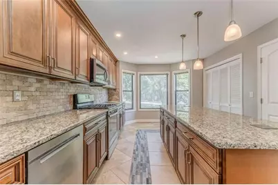 623 Sunshine Trace NW, Acworth, GA 30102 - Photo 17