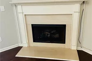 306 Knelston Oak Dr, Suwanee, GA 30024 - Photo 7