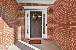 1146 Silvergate Ln, Mableton, GA 30126 - Photo 3