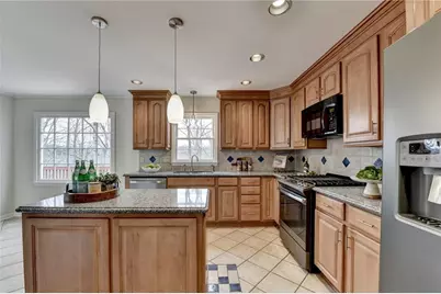 8155 Willow Tree Way, Alpharetta, GA 30005 - Photo 17