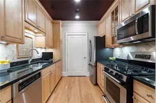 77 Peachtree Pl NE, Atlanta, GA 30309 - Photo 13
