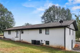 491 Queen Rd, Gillsville, GA 30543 - Photo 49