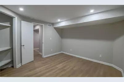 896 King Rd, Jonesboro, GA 30236 - Photo 15