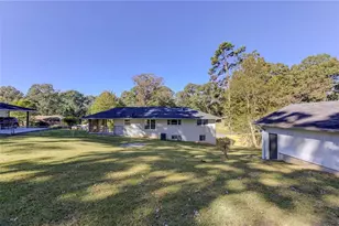 2325 Elmwood Cir SE, Atlanta, GA 30339 - Photo 5