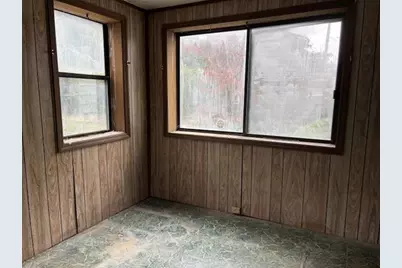 1303 Womack Avenue, East Point, GA 30344 - Photo 9