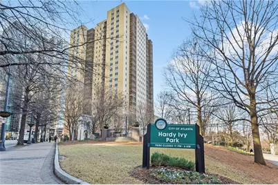 300 W Peachtree Street NE #3M, Atlanta, GA 30308 - Photo 27