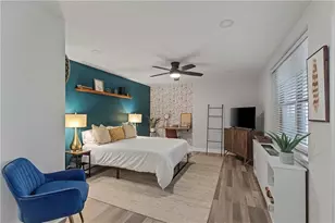 300 W Peachtree Street NE, Atlanta, GA 30308 - Photo 1