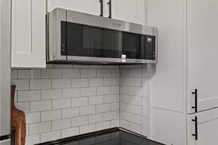 300 W Peachtree Street NE, Atlanta, GA 30308 - Photo 9