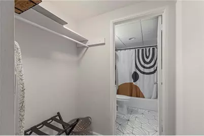 300 W Peachtree Street NE #3M, Atlanta, GA 30308 - Photo 17