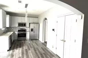 5496 Village Trace, Union City, GA 30291 - Photo 13