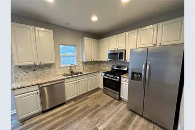 5496 Village Trace, Union City, GA 30291 - Photo 11