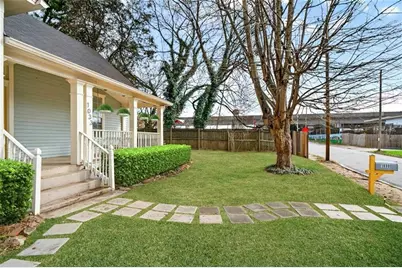 1033 White Oak Avenue SW, Atlanta, GA 30310 - Photo 3