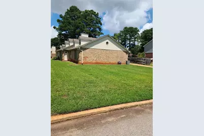 2120 Fieldstone View Court SE, Conyers, GA 30013 - Photo 1