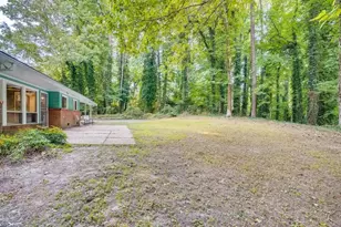 2345 Country Club Ln SW, Atlanta, GA 30311 - Photo 15