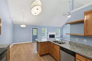 3191 Mineral Ridge Ln, Stone Mountain, GA 30087 - Photo 5