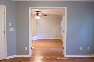 912 Tanners Point Dr, Lawrenceville, GA 30044 - Photo 33