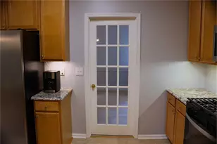 912 Tanners Point Dr, Lawrenceville, GA 30044 - Photo 21