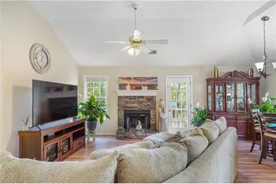 547 Hickeria Way, Winder, GA 30680 - Photo 7