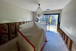 1079 Riverbend Club Dr SE, Atlanta, GA 30339 - Photo 7