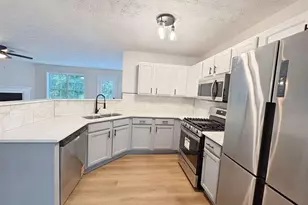 607 Shadow Valley Ct, Lithonia, GA 30058 - Photo 13