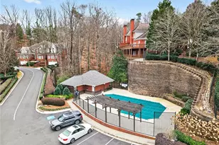 201 Crossing Valley Ln, Atlanta, GA 30339 - Photo 35