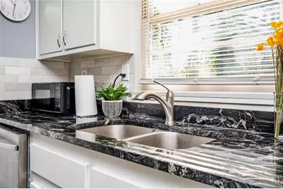3222 Jamaica Road NW, Atlanta, GA 30318 - Photo 23