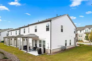 3615 Shore Wood Ave, Lawrenceville, GA 30044 - Photo 5