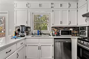 2845 Sardis Dr, Buford, GA 30519 - Photo 15