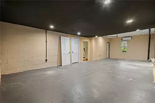 2504 Amalfi Dr NW, Conyers, GA 30012 - Photo 33