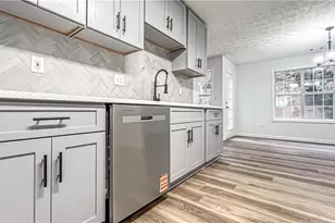 479 Crosshaven Way, McDonough, GA 30253 - Photo 9