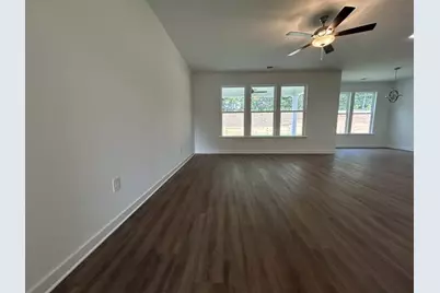 195 Annie Lane, Statham, GA 30666 - Photo 3